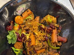 -醉人椒麻辣香锅(王府井喜悦店)