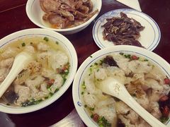 -汪一挑馄饨(老街店)