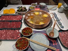 -牛村来人潮汕牛肉火锅(西单店)