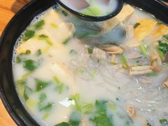-鸭小妹鸭血粉丝(老门东店)