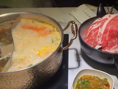 -椰子湾·海南火锅·糟粕醋·椰子鸡(正大广场店)