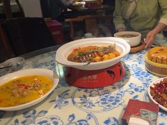-卢大鲜鱼头捞饭(美利广场店)