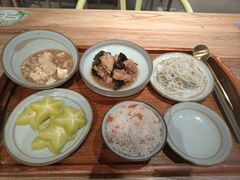-山食间·中式营养轻餐(保利时光里店)