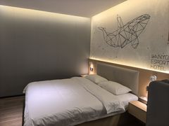 -网鱼电竞酒店(深圳福田石厦地铁站店)