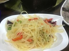 -怡妮新疆风味餐厅(东江湾路店)