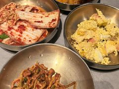 -草家酱蟹炭火烤肉店(珲春南路一店)