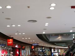 -东荟城名店仓