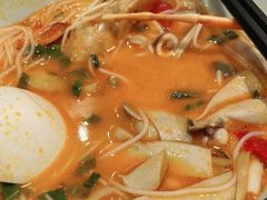 越式冬阴功海鲜汤-美奈小馆·越南料理(中航城君尚购物中心店)