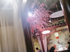 -韵秋荷(宝山龙湖天街店)