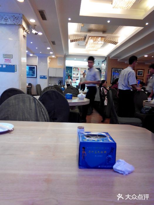 品海楼·大连海胆锅贴馆(东港店)大堂图片