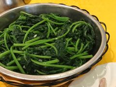 生炒番薯叶-黄B湛江鸡饭店(粤垦路店)