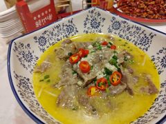 酸汤原味肥牛-南山翁新概念川菜(红山常发广场店)