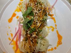 鸡丝凉面-新发现(苏州中心商场店)