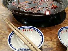 -小天鹅火锅·一线江景洪鼎旗舰店(洪崖洞店)