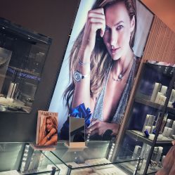 店内环境-SWAROVSKI(虹口凯德龙之梦店)