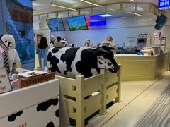 -红星前进面包牛奶公司(君太店)