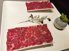 -左庭右院鲜牛肉火锅黑金店(陆家嘴中心店)