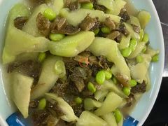 咸菜毛豆烧丝瓜-泓历皇朝酒店(东亭店)