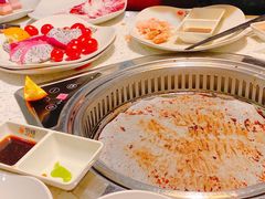 -佰烧海鲜烤肉火锅自助(泰华假日广场店)