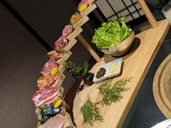 -山川小町·极番烧肉(新地假日广场店)