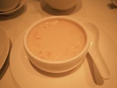 杨枝甘露配红枣糕-利苑酒家(合景国际金融广场店)