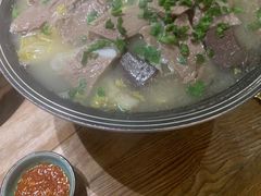 -蜜桃餐厅·伴山(湖滨商业街店)