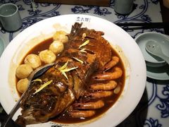 -卢大鲜鱼头捞饭(美利广场店)