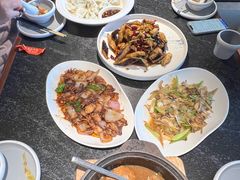 -五谷丰登农家院·地道胶东菜·海鲜烧烤(威海店)