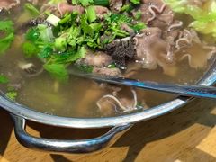 -谢老五跷脚牛肉·非遗传承店
