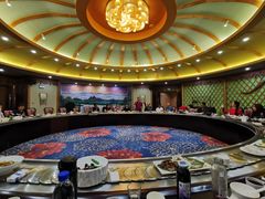 -白鹿苑蒙餐(鄂温克宾馆店)