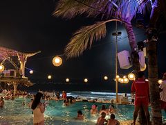 -FINNS Beach Club