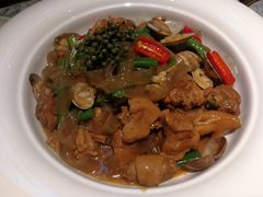 花蛤闷土鸡-悦海·家宴·冰花皮皮虾大锅贴(宝龙店)