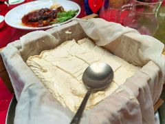 -鹏城人家海鲜酒家·23年老字号(较场尾店)