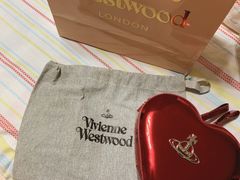 -Vivienne Westwood(上海来福士广场店)