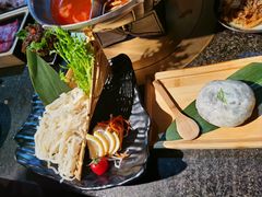 -湊湊火锅·茶憩(新中关购物中心店)