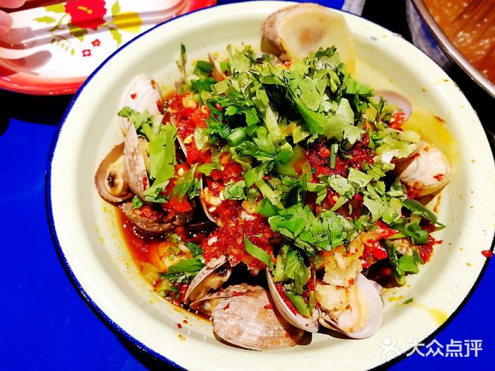 马路边边火锅串串(观前街店)冒花甲图片