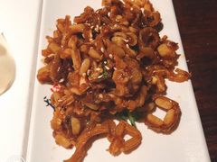 牛脆宝-龚印记牛骨牛杂屋·四代传承(珠影星光城店)