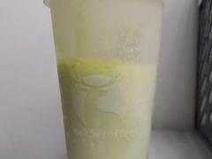 哈斯牛油果椰子冻-瑞幸咖啡(稻兴环球科创中心店)