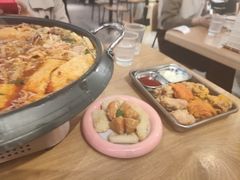-WOW LUCKY创意韩料(龙阳广场店)