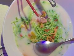 -禄鼎记·多口味酸菜鱼(凯德广场店)