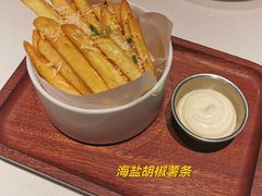 -阿妮叶李(光谷世界城店)