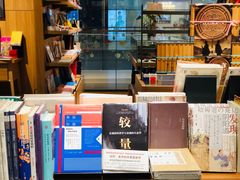 -百新书局(尚悦湾店)
