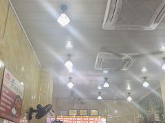 -峰味香.酱香米线.黄焖鸡(定西路店)