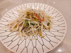 芦苇根雪菜炒肉丝-华庭苑农家乐(旺山店)