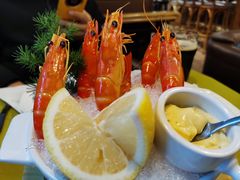 冰鲜黑虎虾配自制蛋黄酱-秋林西餐厅(总店)