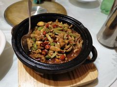 -鄱阳湖·江西小炒·瓦罐煨汤(五道口店)