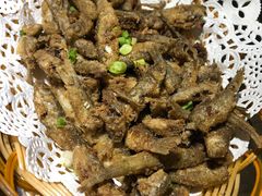 椒盐小河鱼-炊烟·山房菜