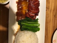 -新澳港式茶餐厅(余姚路店)