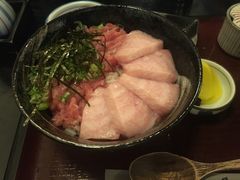 葱粒吞拿鱼拼大腩饭-定食Doraya(骆克道店)