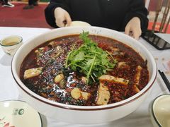 -陈胖子鱼庄(黄辣丁新津店)